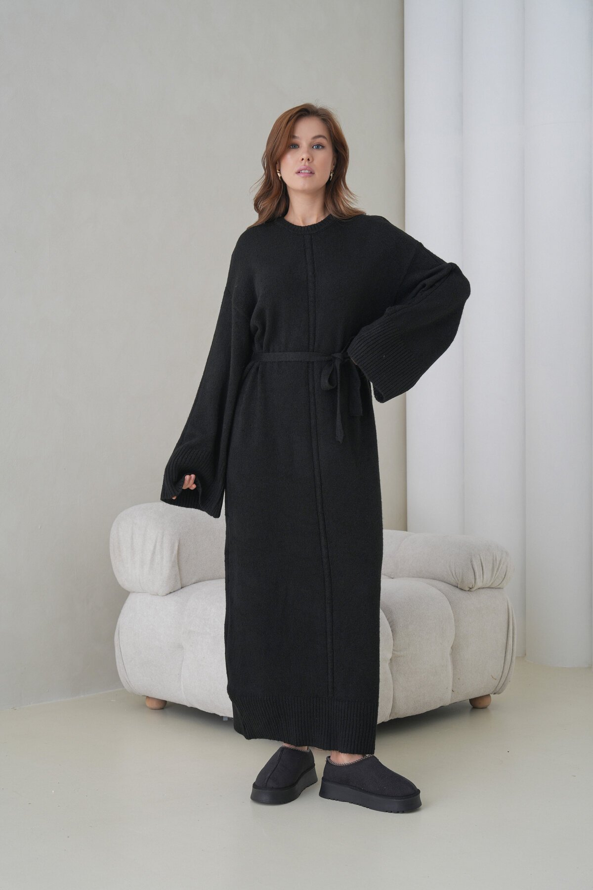 Kadın Uzun Kol Bisiklet Yaka Tesettüre Uygun Dokulu Kuşaklı Triko Spor Şık Maxi Boy Uzun Elbise