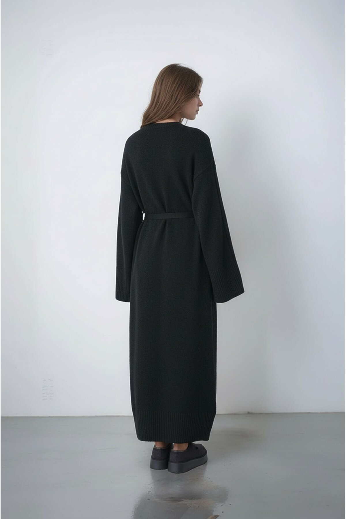 Kadın Uzun Kol Bisiklet Yaka Tesettüre Uygun Dokulu Kuşaklı Triko Spor Şık Maxi Boy Uzun Elbise