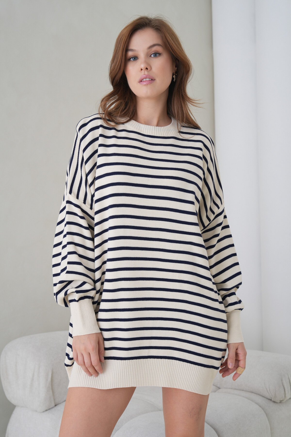 Kadın Uzun Kol Bisiklet Yaka Tunik Boy Çizgili Oversize Şık Kışlık Triko Kazak Elbise