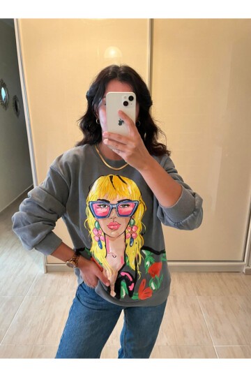 Kadın Bisiklet Yaka Dijital Baskı Comfort Renkli Desenli Sweatshirt