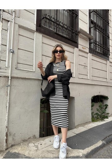 Kadın Çizgili Kolsuz Spor Şık Siyah Beyaz Elbise