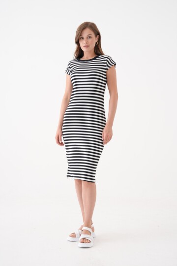 Kadın Çizgili  Spor Şık Siyah Beyaz Casual Midi Boy Elbise