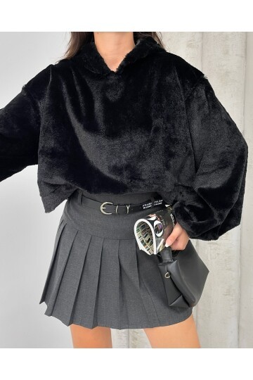 Kadın Crop Boy Yumuşacık Balon Uzun Kol Kapüşonlu Şık Kısa Sweatshirt