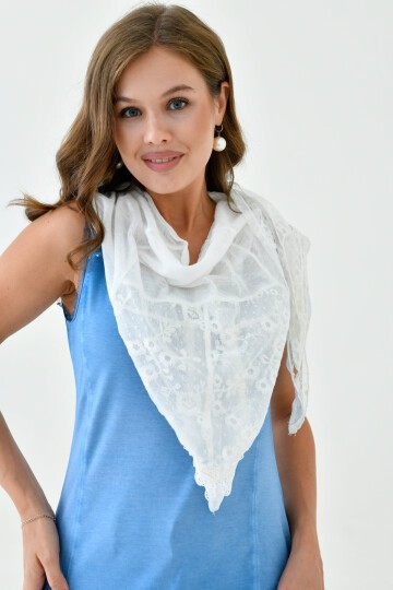 Kadın Dantel ve Örgü İşlemeli Yıkamalı Spor Şık Dokulu Boyunluk Şal