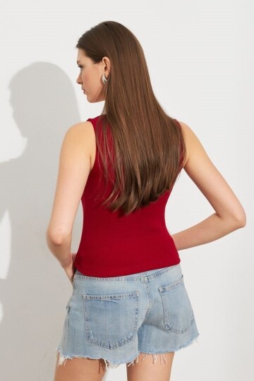 Kadın Kare Yaka Kalın Askılı Önden Çıtçıtlı Yazlık Crop Top Şık Bluz