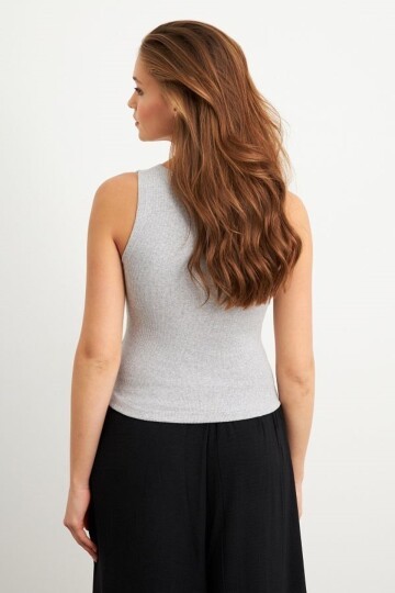 Kadın Kare Yaka Kalın Askılı Önden Çıtçıtlı Yazlık Crop Top Şık Bluz