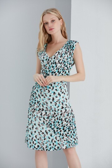 Kadın Leopar Bele Oturan Büzgü Detay Kruvaze Mavi Viskon Elbise