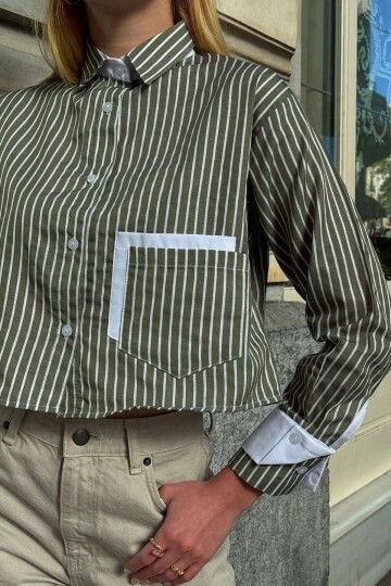 Kadın Özel Tasarım Çizgi Garni Crop Boy Uzun Kol Çift Manşetli Bluz Kısa Gömlek