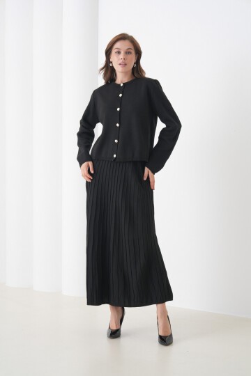 Kadın Pileli Etek Kazağı Düğmeli Tesettüre Uygun Örgü Triko Etekli Ceket Takım