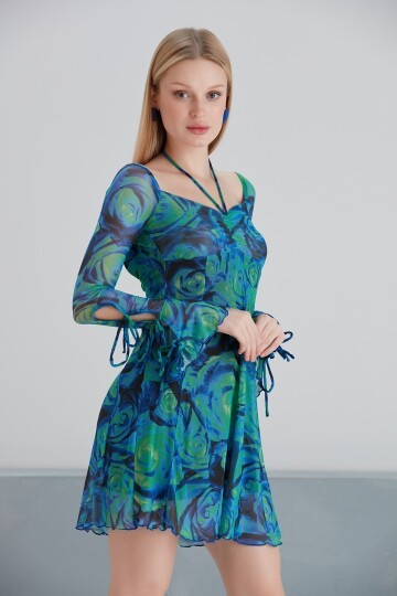 Kadın Sırt Dekolteli Desenli Tül Spor Şık Kol Detaylı Yaka Büzgülü Mavi Elbise