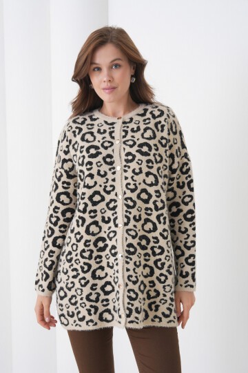 Kadın Tesettüre Uygun Midi Boy Uzun Kol Önden Düğmeli Leopar Desenli Spor Şık Triko Ceket