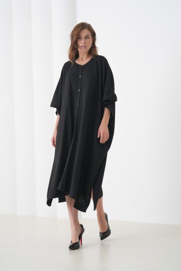 Kadın Tesettüre Uygun Önden Düğmeli Asimetrik Kesim Yarasa Kol Şık Geniş Kalıp Panço Ceket