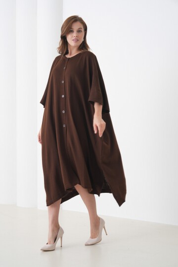 Kadın Tesettüre Uygun Önden Düğmeli Asimetrik Kesim Yarasa Kol Şık Geniş Kalıp Panço Ceket