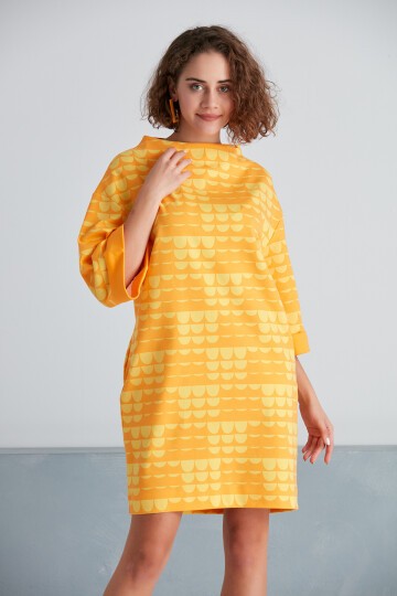 Kadın Turuncu Sarı Geometrik Desenli Oversize Büyük Beden Curve Spor Şık Elbise