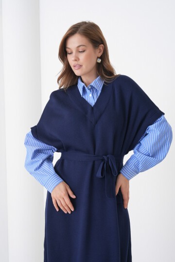 Kadın Uzun Kol Gömlek Yaka İçi Gömlekli Triko Kuşaklı Triko Spor Şık Elbise