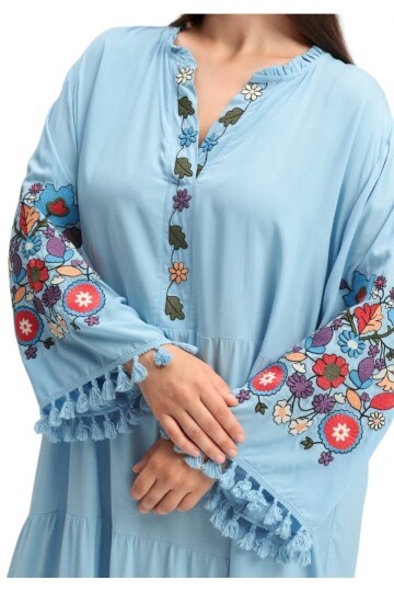 Kadın V Yaka Uzun Kol Çiçek Nakışlı Tesettüre Uygun Curve Büyük Beden Maxi Elbise