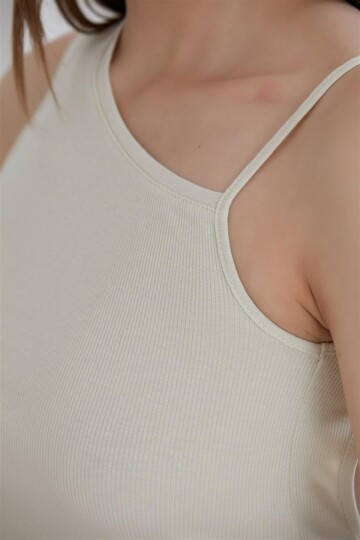 Pikkaonline Kadın Sırtı Açık Şık Croptop