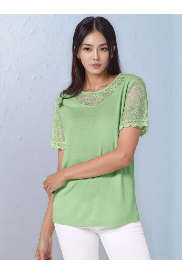 Kadın Bisiklet Yaka Yarım Dantel Kol ve Yaka Detay Viskon Büyük Beden Curve Bluz