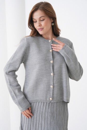 Kadın Pileli Etek Kazağı Düğmeli Tesettüre Uygun Örgü Triko Etekli Ceket Takım