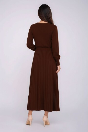 Kadın Uzun Kol Bisiklet Yaka Belden Asimetrik Etek Triko Spor Şık Elbise