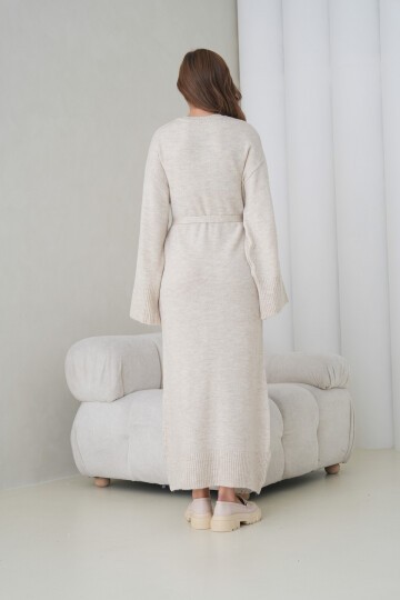 Kadın Uzun Kol Bisiklet Yaka Tesettüre Uygun Dokulu Kuşaklı Triko Spor Şık Maxi Boy Uzun Elbise