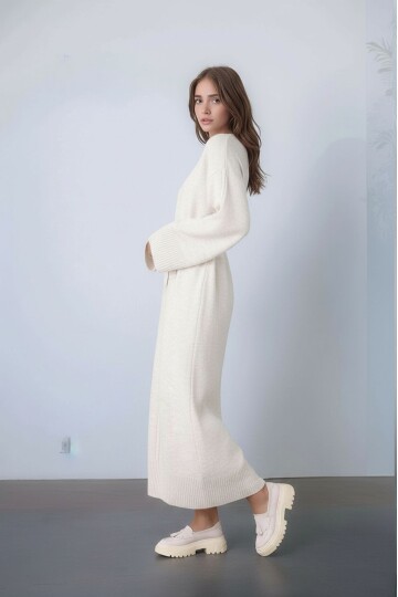 Kadın Uzun Kol Bisiklet Yaka Tesettüre Uygun Dokulu Kuşaklı Triko Spor Şık Maxi Boy Uzun Elbise