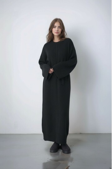 Kadın Uzun Kol Bisiklet Yaka Tesettüre Uygun Dokulu Kuşaklı Triko Spor Şık Maxi Boy Uzun Elbise