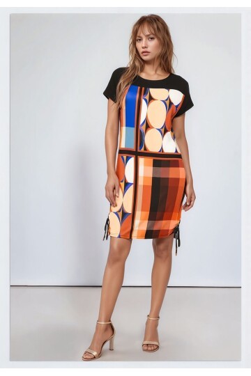 Kadın Yandan Büzgülü Desenli Yarım Kol  Elbise